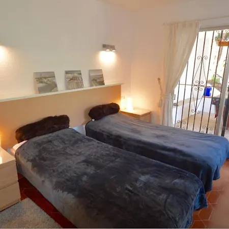 Casa Olli フエンヒロラ